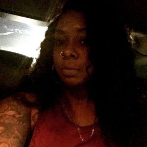 Meet your Posher, Shondrika